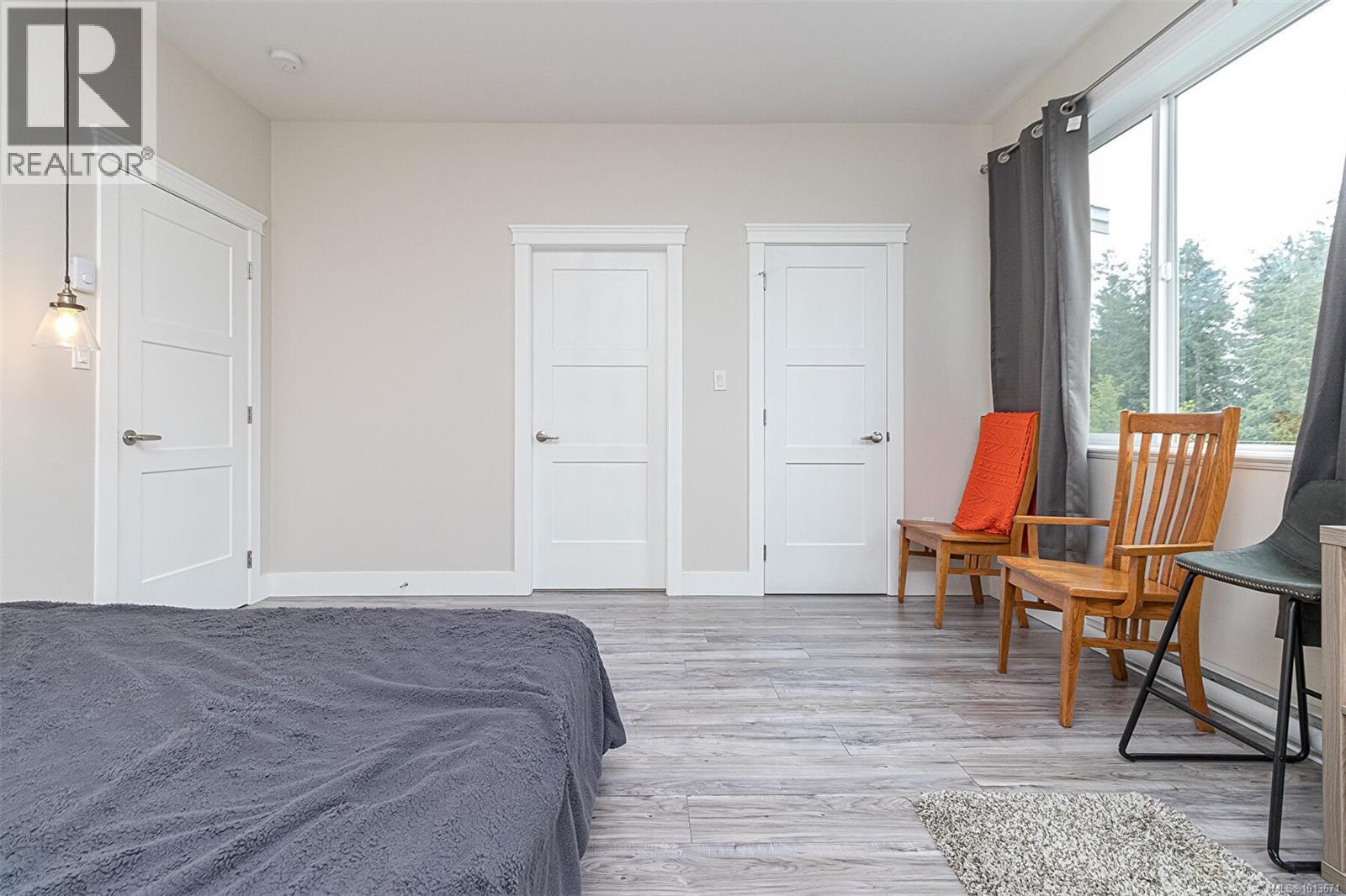  2115 Erinan Boulevard, Sooke