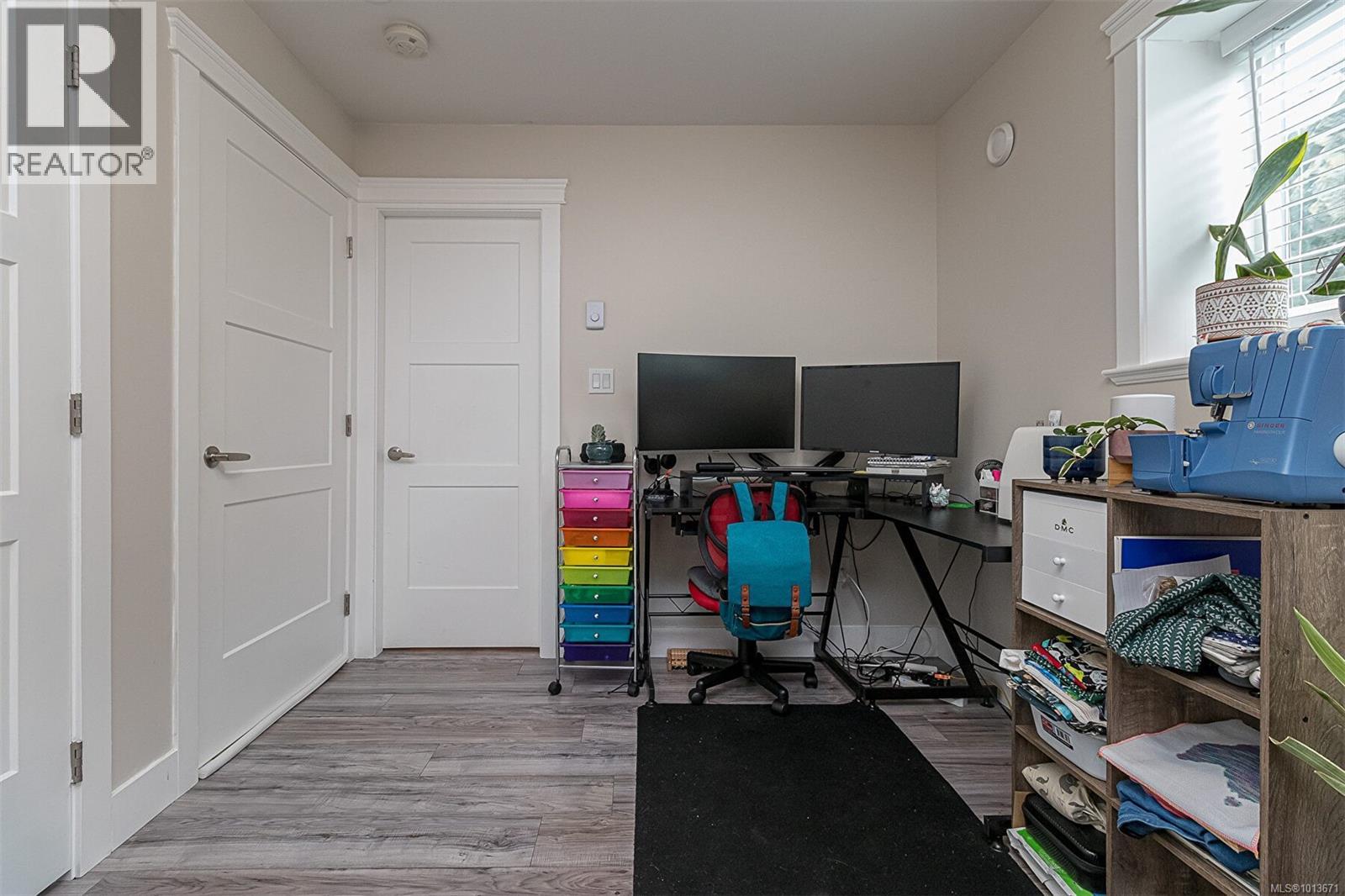  2115 Erinan Boulevard, Sooke