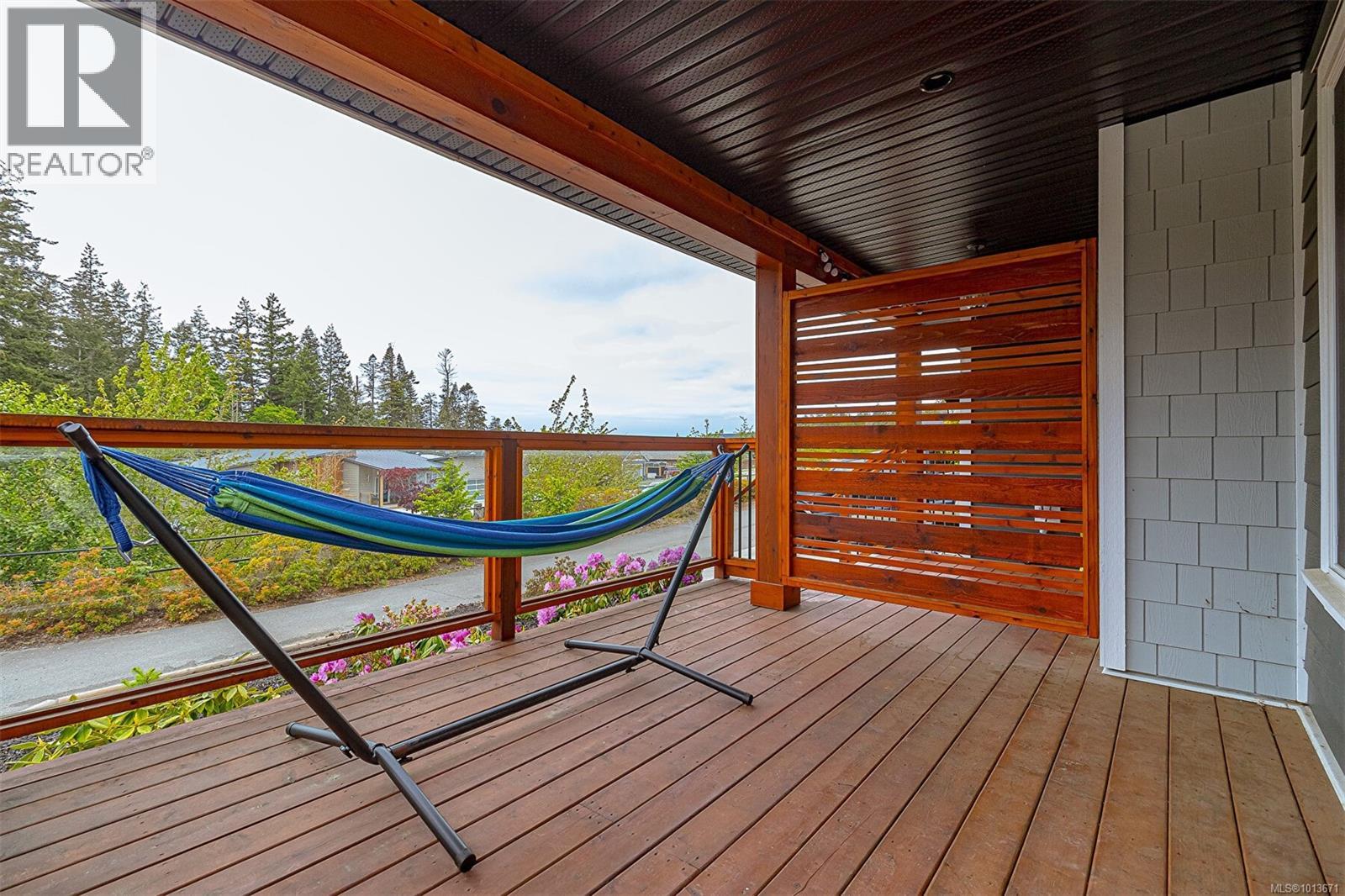  2115 Erinan Boulevard, Sooke