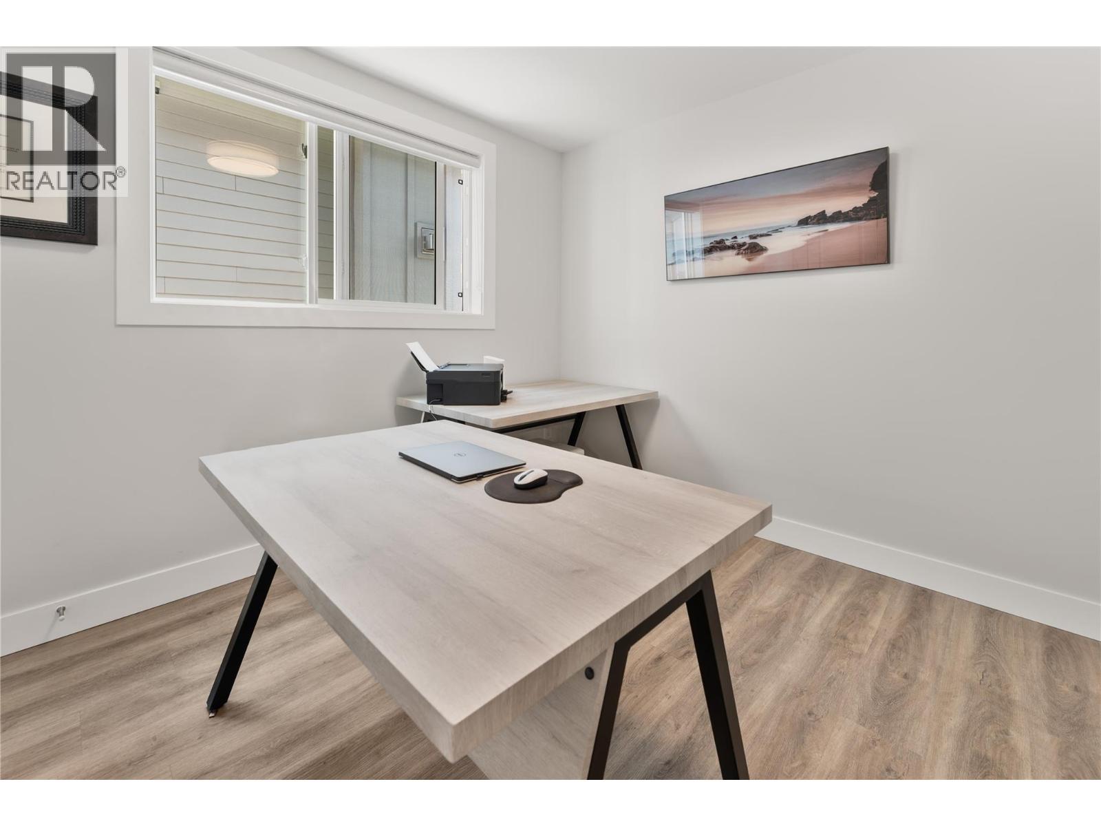  2363 Hawks Boulevard, West Kelowna