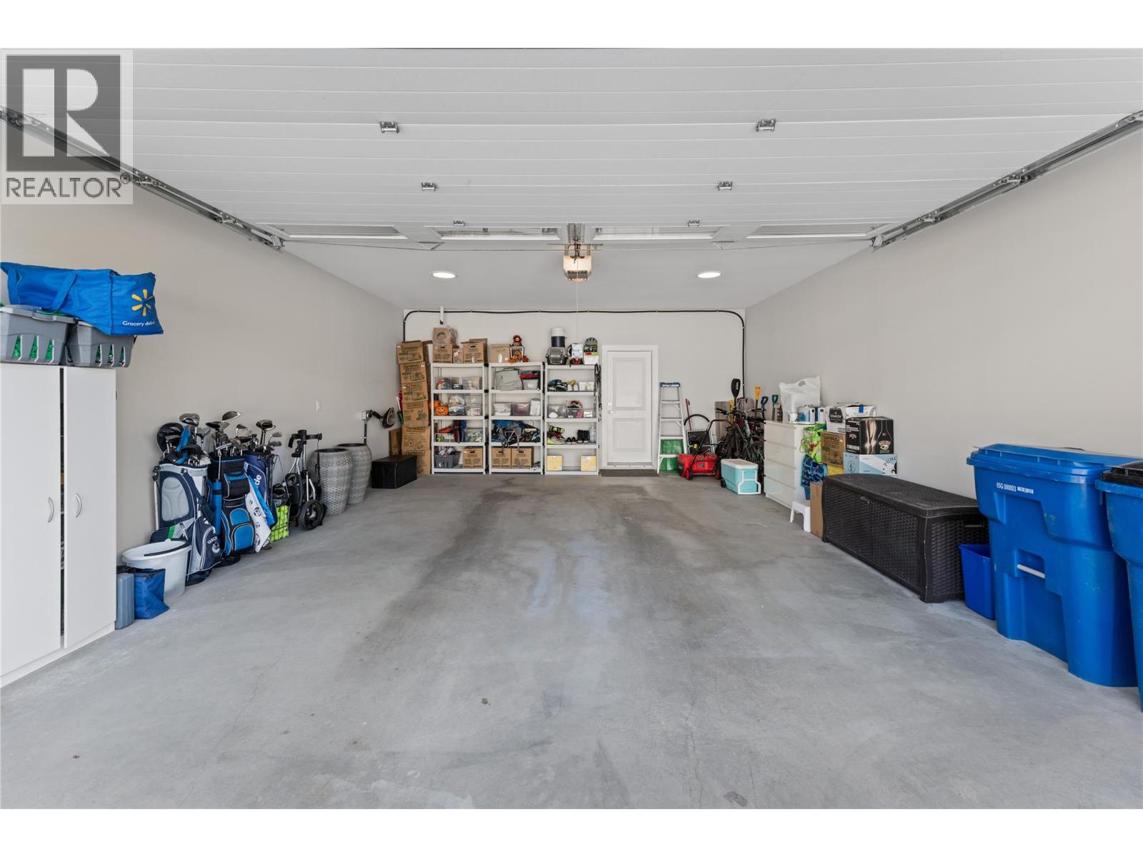  2363 Hawks Boulevard, West Kelowna