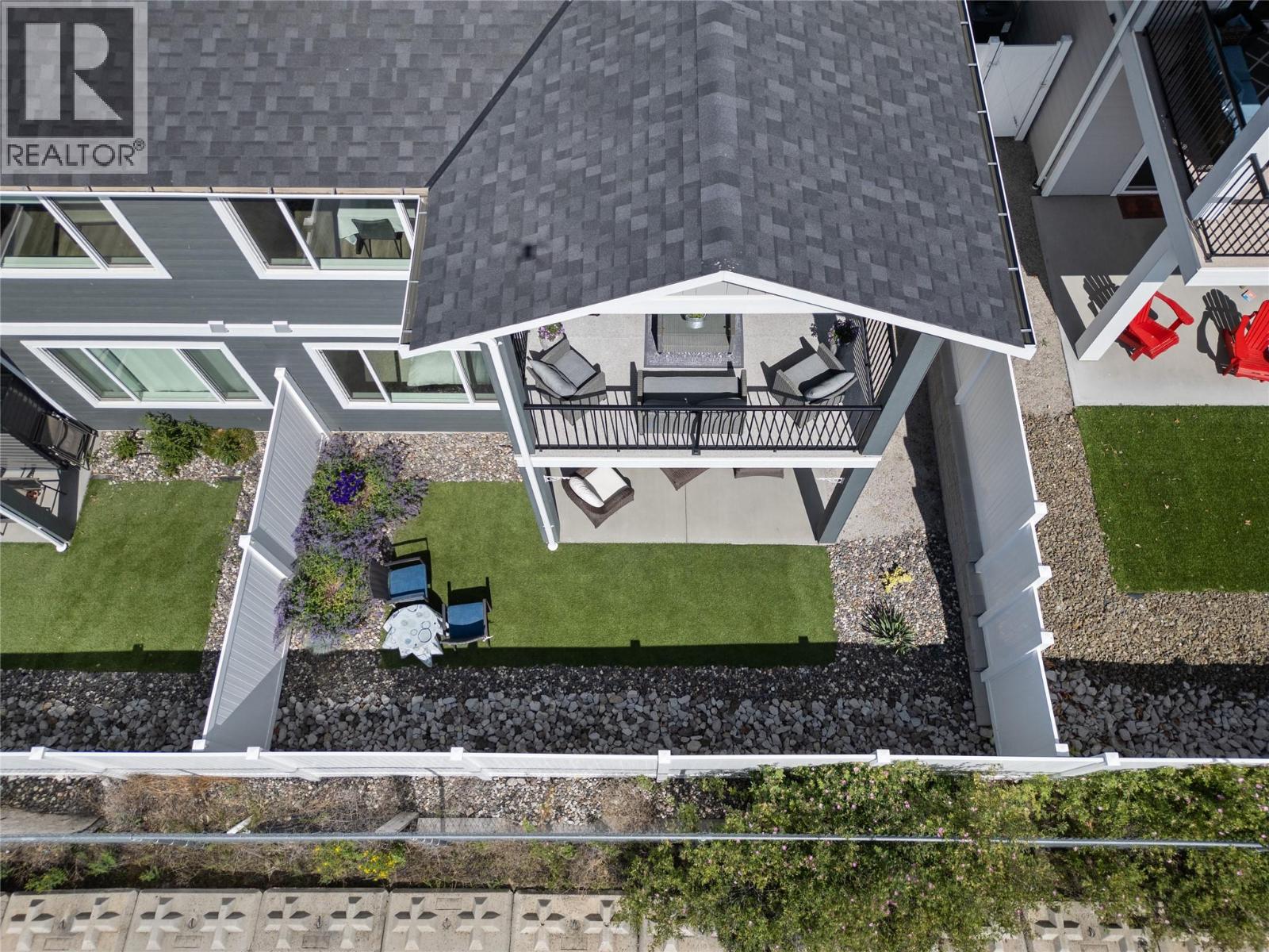  2363 Hawks Boulevard, West Kelowna