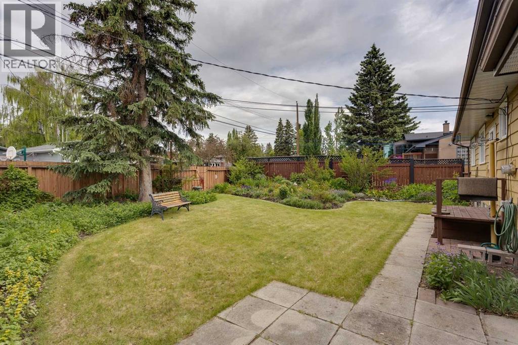 Single Family House Bungalow for Sale in  Wildwood Drive SW Wildwood Calgary 