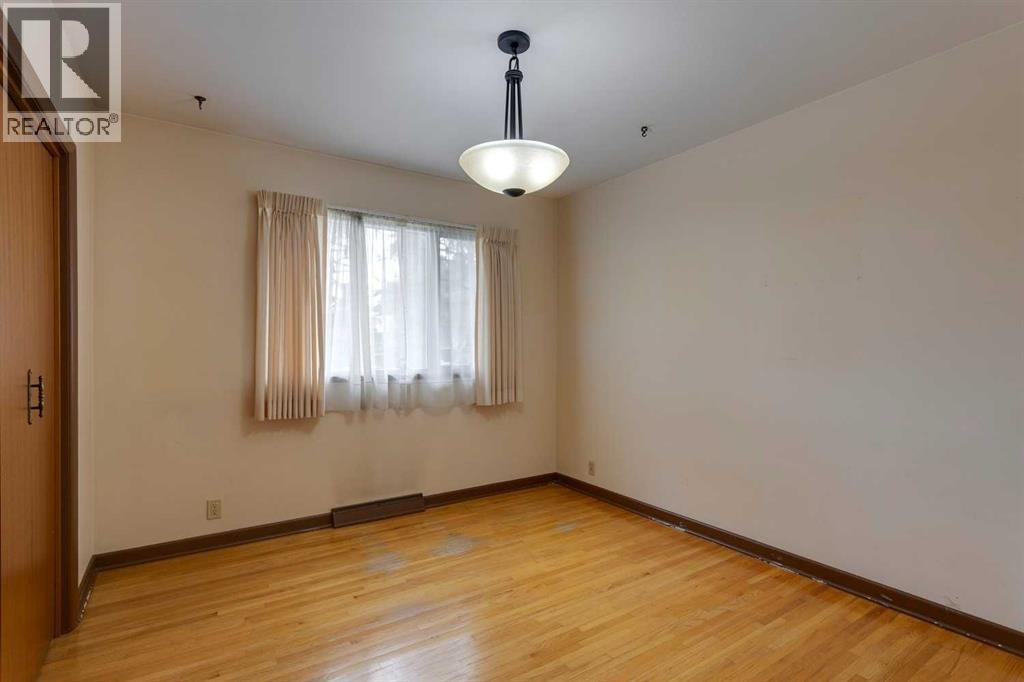 Single Family House Bungalow for Sale in  Wildwood Drive SW Wildwood Calgary 