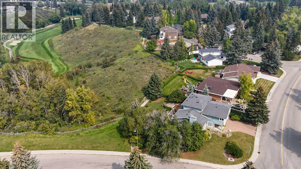 Single Family House 5 Level for Sale in  Varsity Drive NW Varsity Calgary 