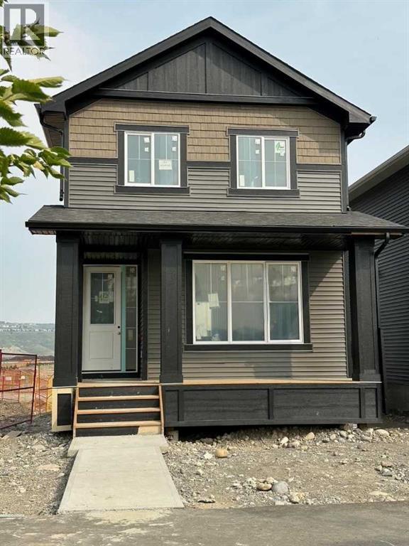 414 River Avenue, Cochrane