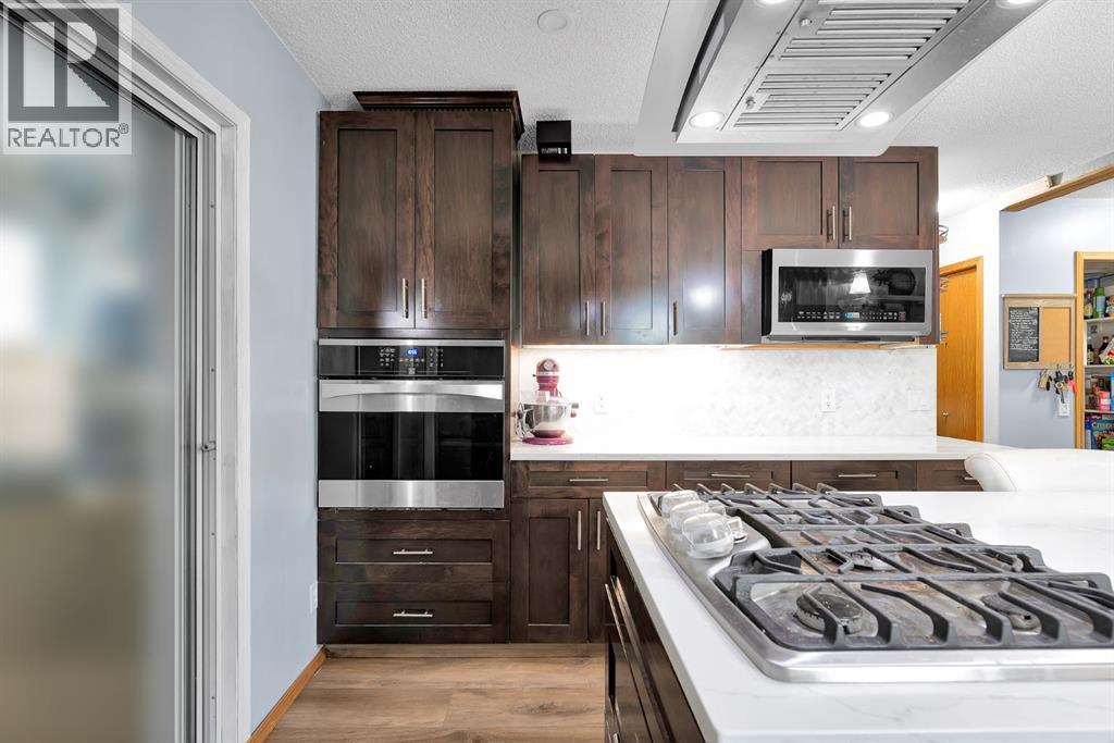 31 West Edge Road, Cochrane