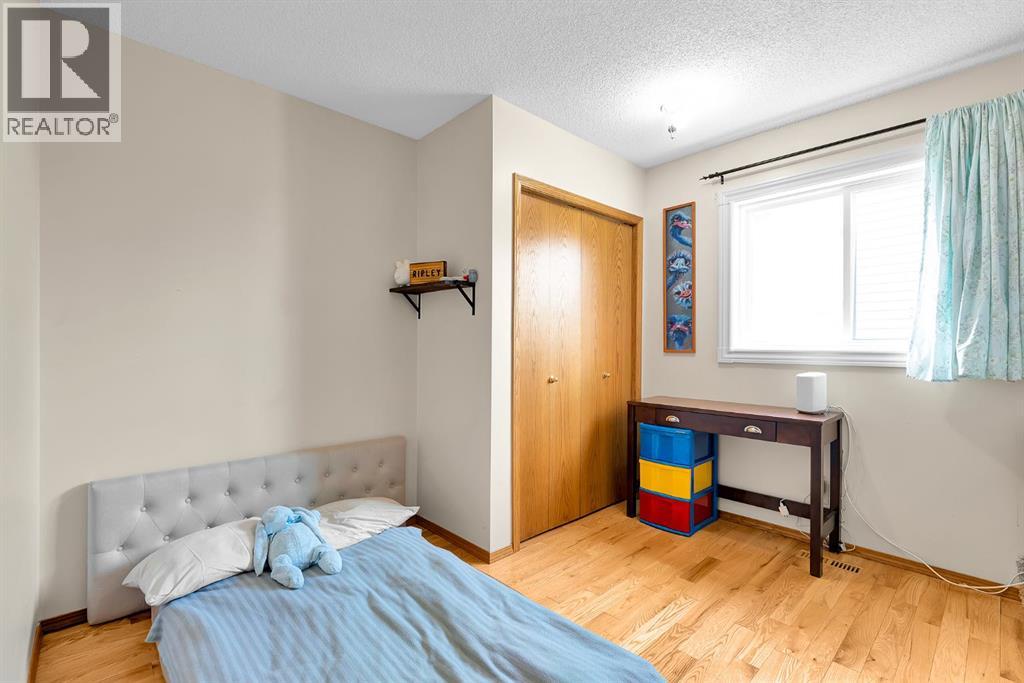 31 West Edge Road, Cochrane