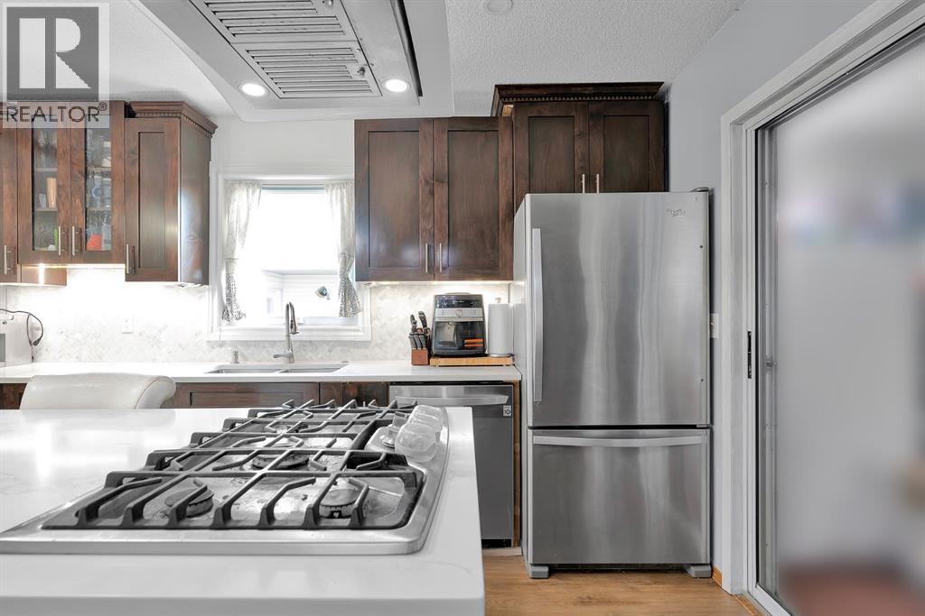 31 West Edge Road, Cochrane