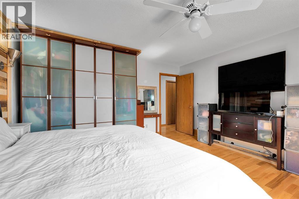 31 West Edge Road, Cochrane
