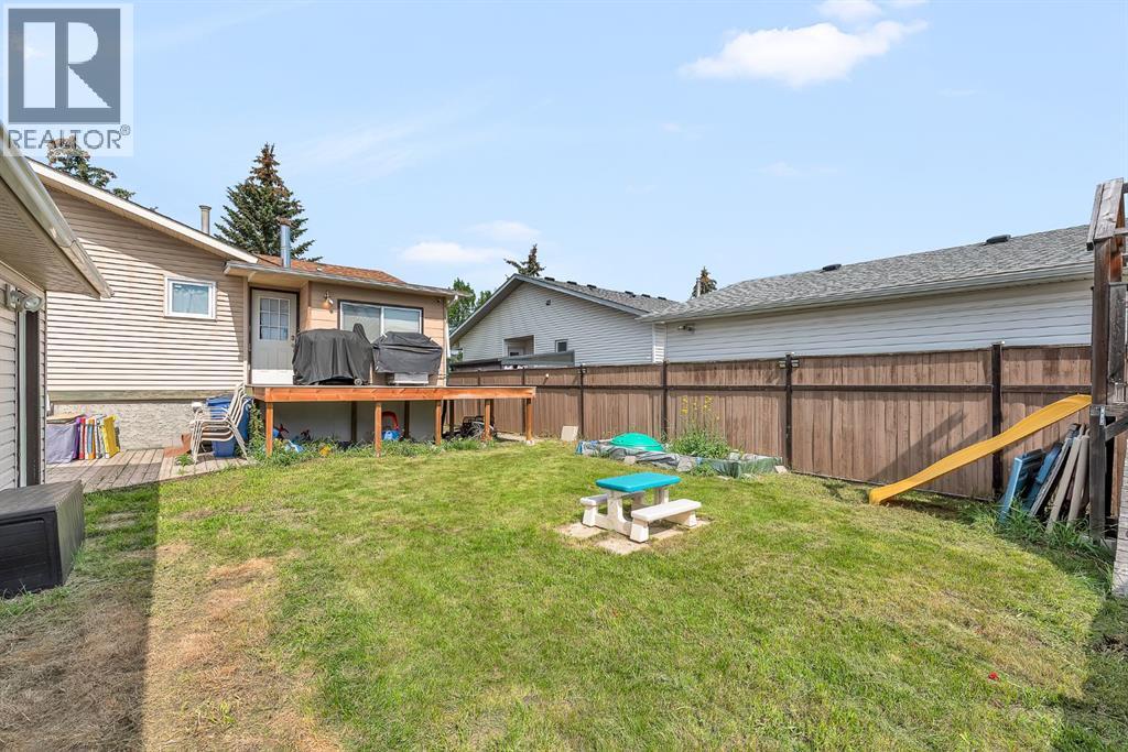 31 West Edge Road, Cochrane