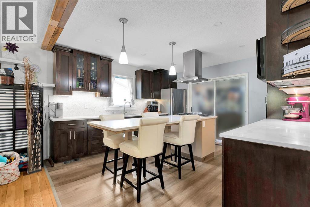 31 West Edge Road, Cochrane