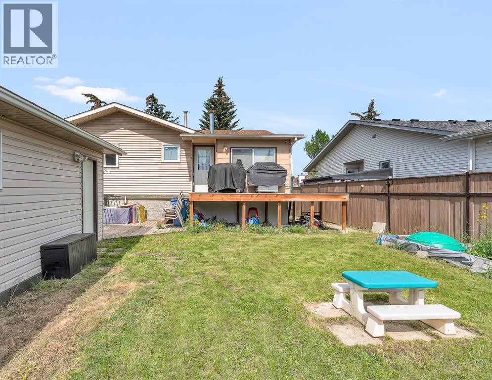31 West Edge Road, Cochrane