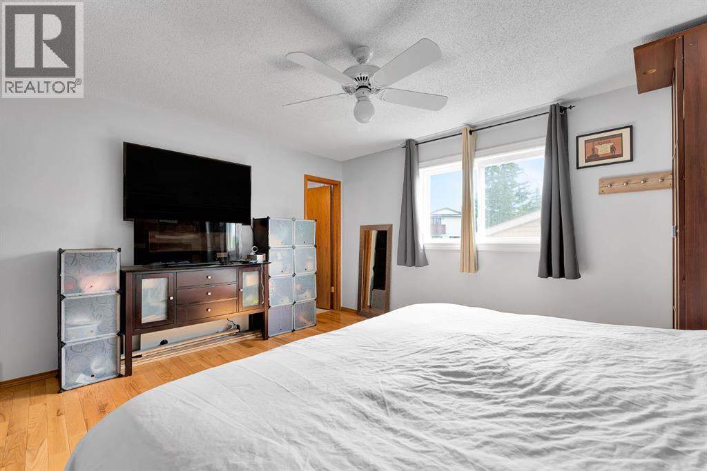 31 West Edge Road, Cochrane