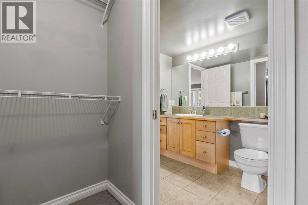Single Family House for Sale in    Street NW Sunnyside Calgary 
