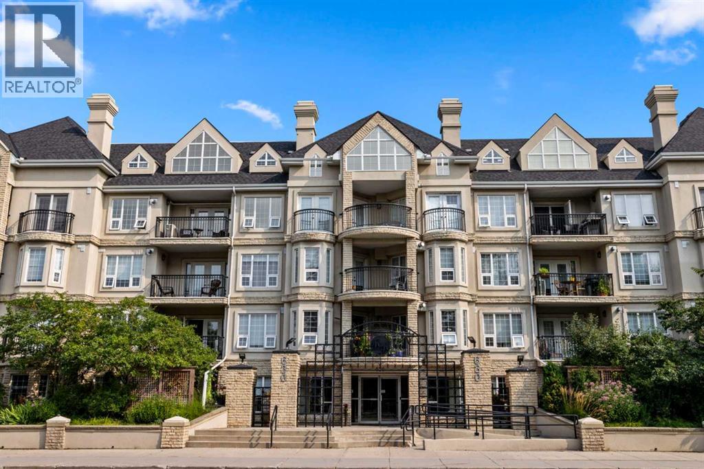 Single Family House for Sale in    Street NW Sunnyside Calgary 