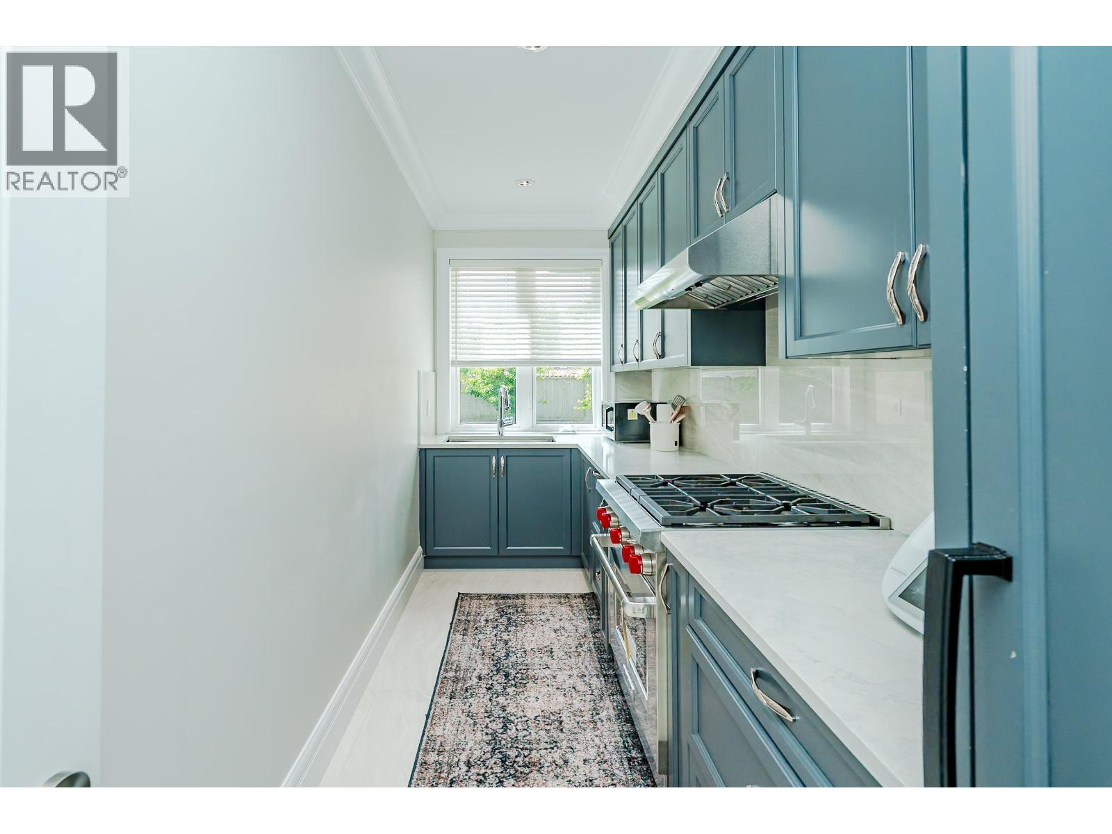 9491 DESMOND ROAD, Richmond