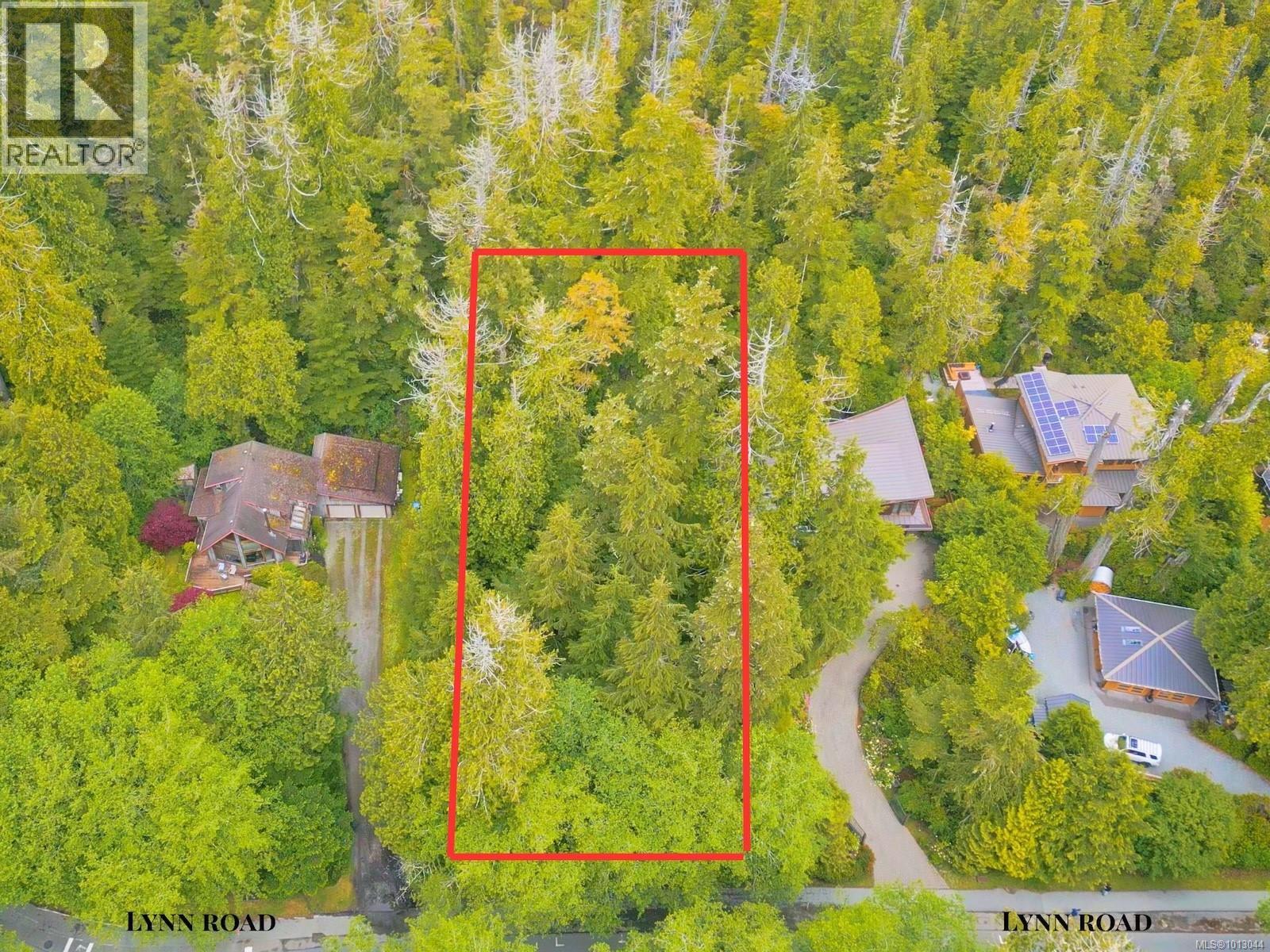 1193 Lynn Rd, Tofino