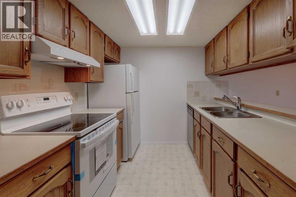 Single Family House for Sale in   University Drive NW University Heights Calgary 