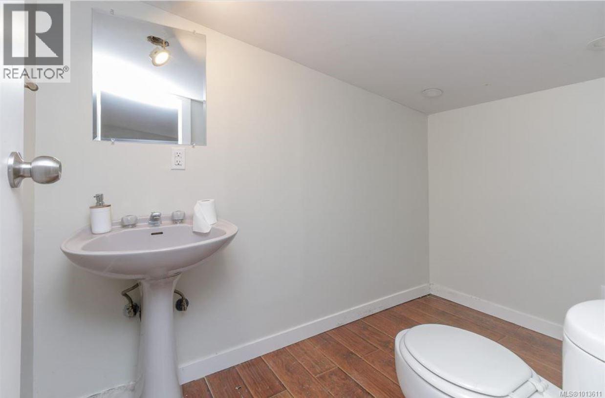 2280 Cowichan Bay Rd, Cowichan Bay