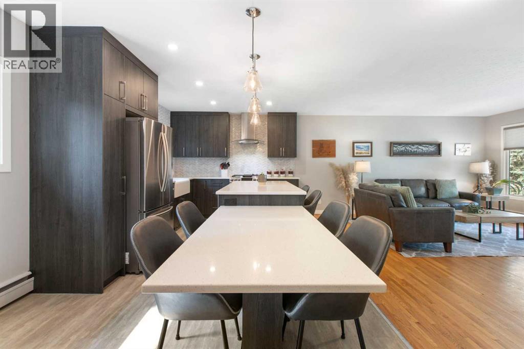Single Family House Bungalow for Sale in   Avenue SW Haysboro Calgary 