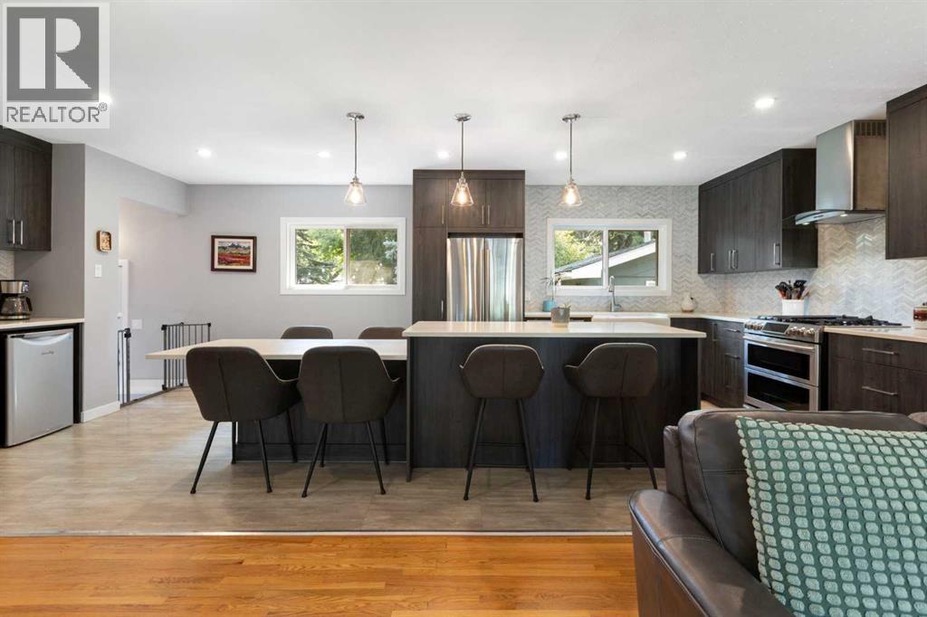 Single Family House Bungalow for Sale in   Avenue SW Haysboro Calgary 