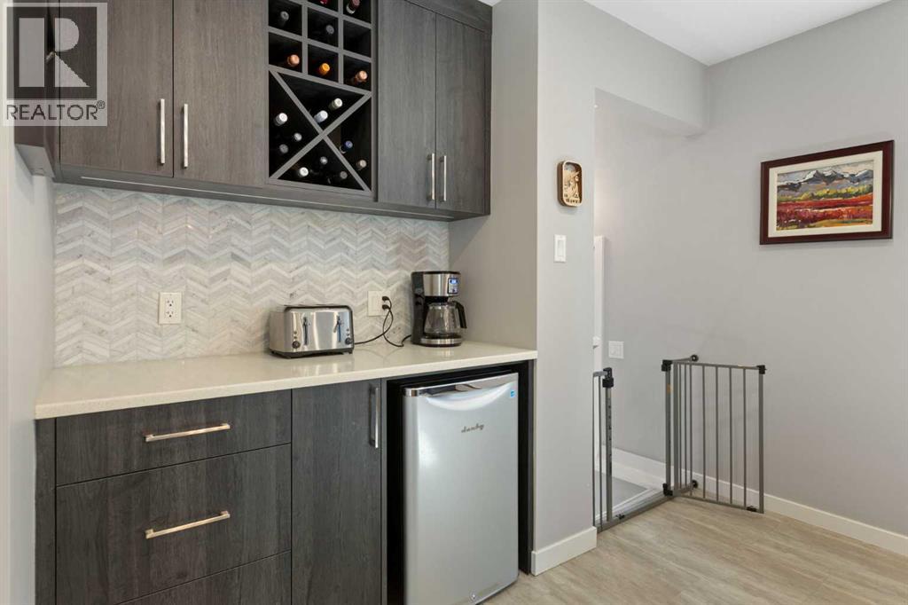 Single Family House Bungalow for Sale in   Avenue SW Haysboro Calgary 