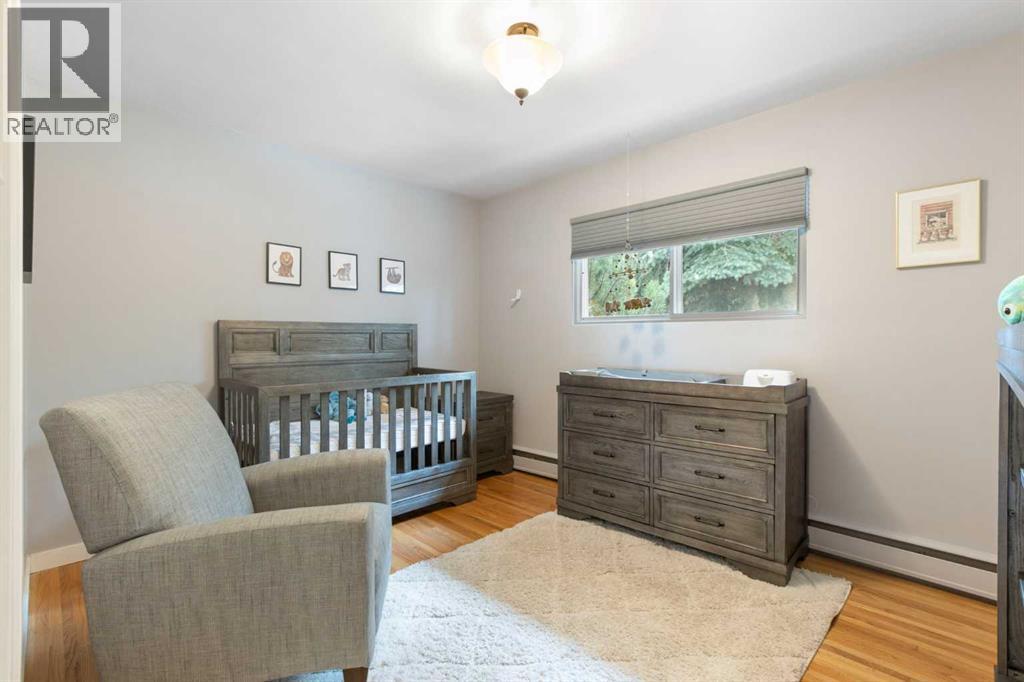 Single Family House Bungalow for Sale in   Avenue SW Haysboro Calgary 