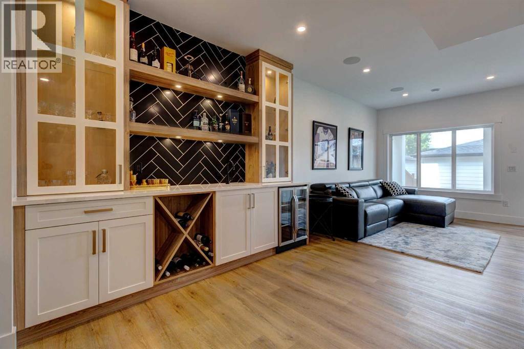 Single Family House for Sale in   Avenue SW Richmond Calgary 