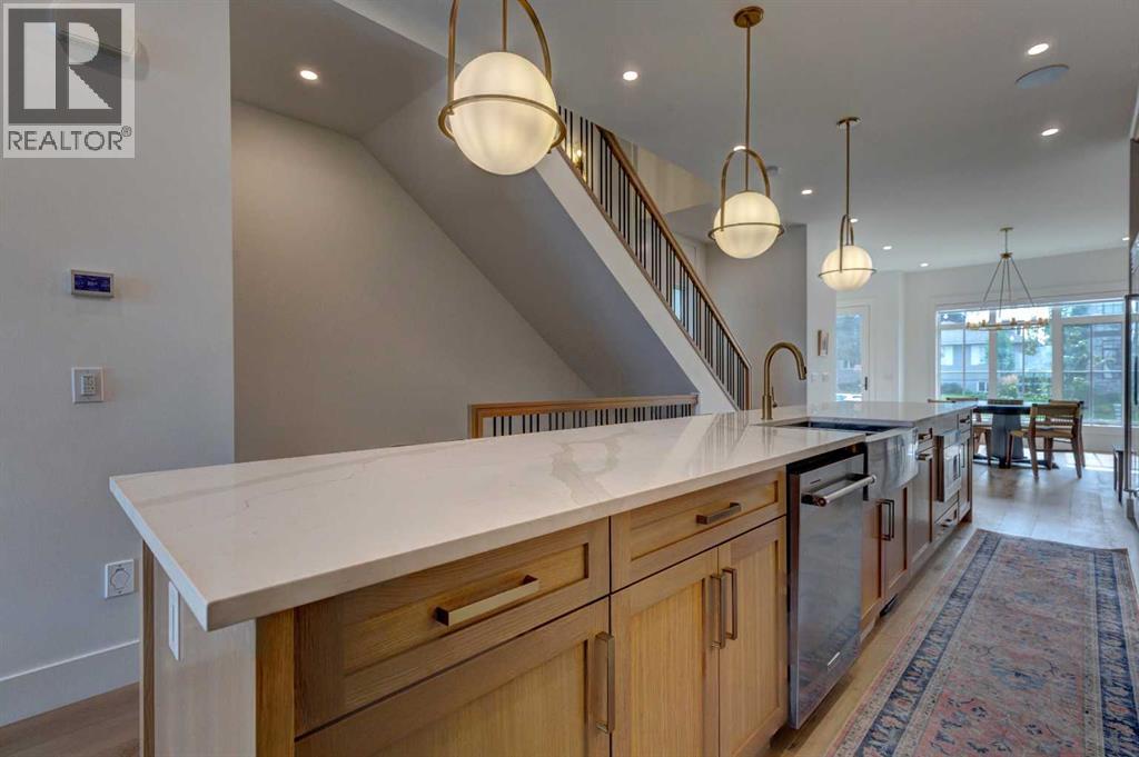 Single Family House for Sale in   Avenue SW Richmond Calgary 