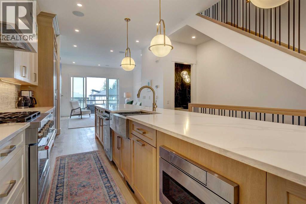 Single Family House for Sale in   Avenue SW Richmond Calgary 