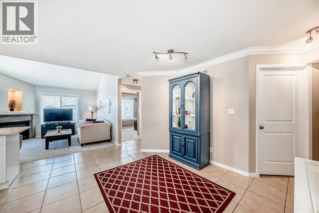 Single Family House for Sale in    Avenue SW Windsor Park Calgary 