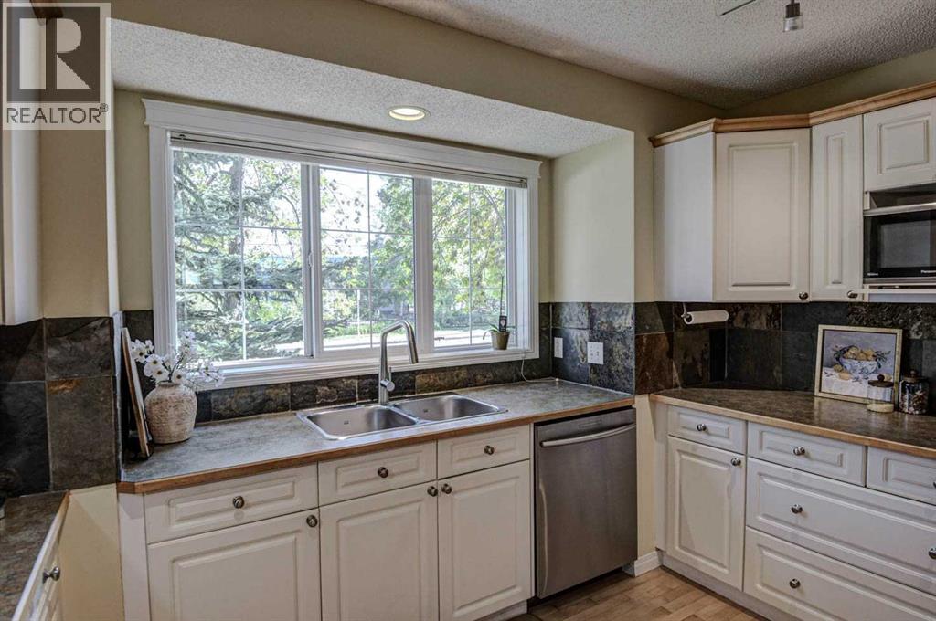 Single Family House for Sale in   Street SW Altadore Calgary 