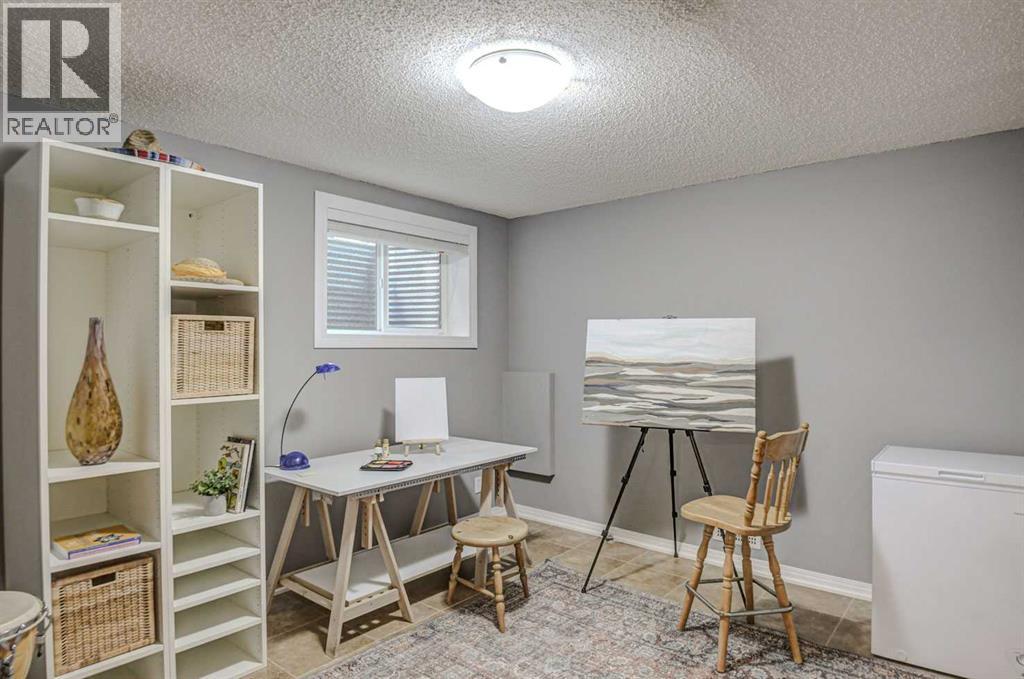 Single Family House for Sale in   Street SW Altadore Calgary 