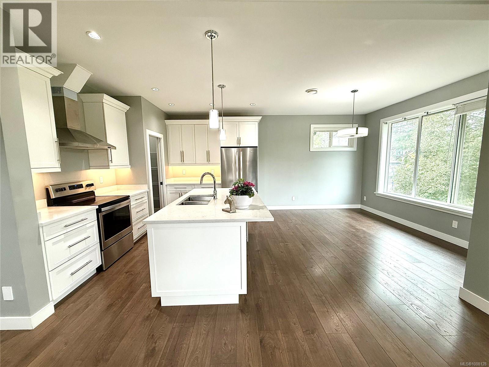 3624 Urban Rise, Langford