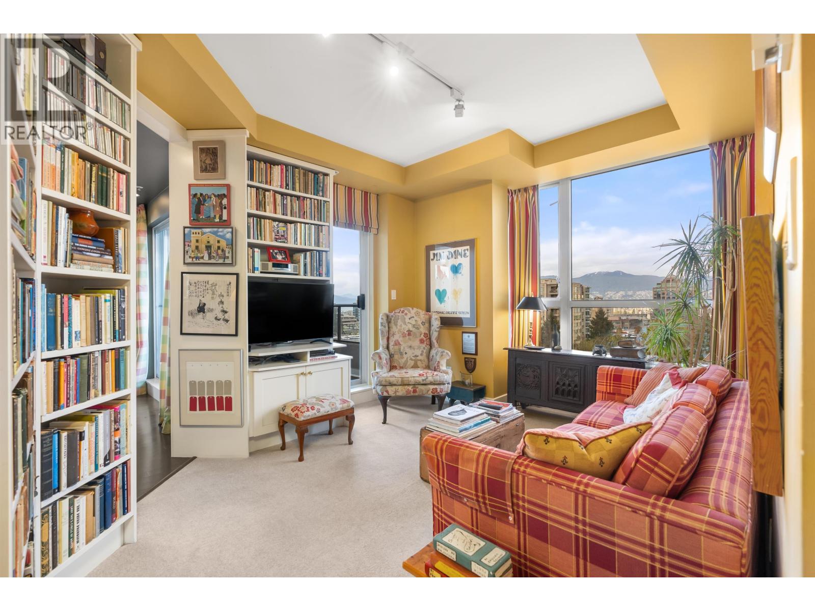 8 2838 BIRCH STREET, Vancouver