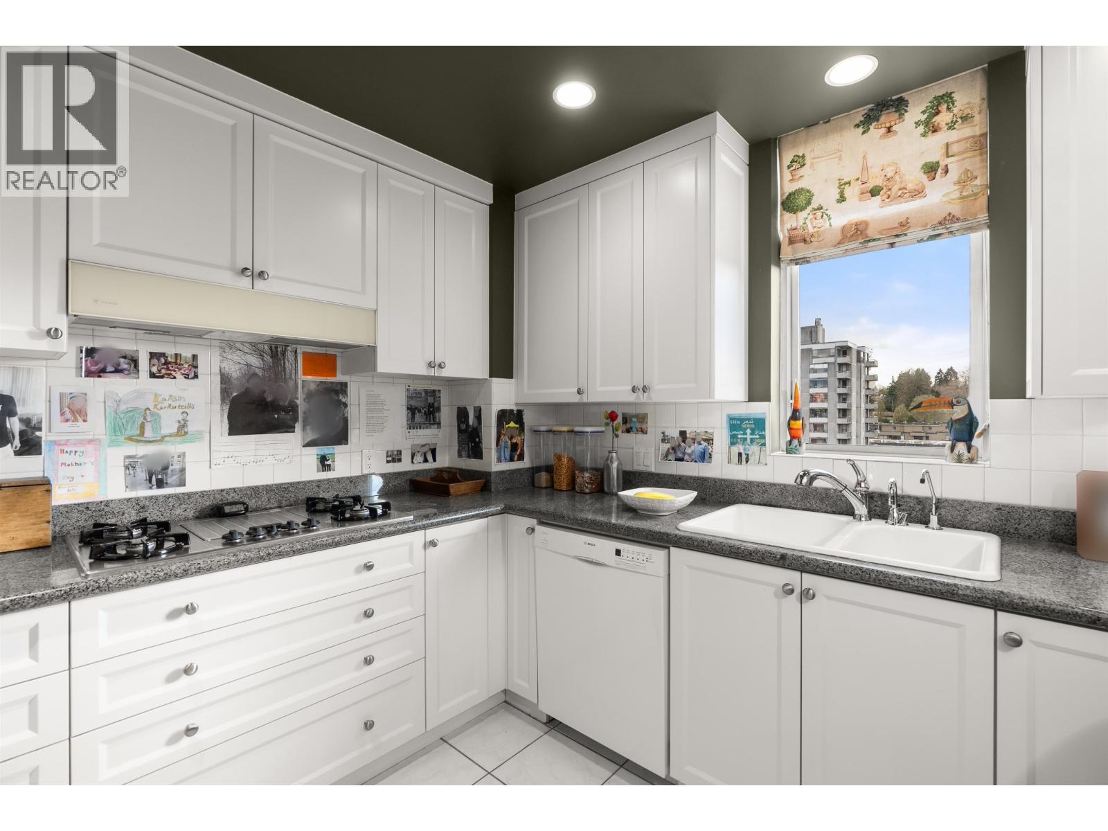 8 2838 BIRCH STREET, Vancouver