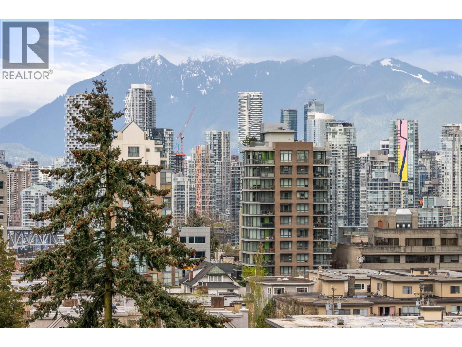 8 2838 BIRCH STREET, Vancouver