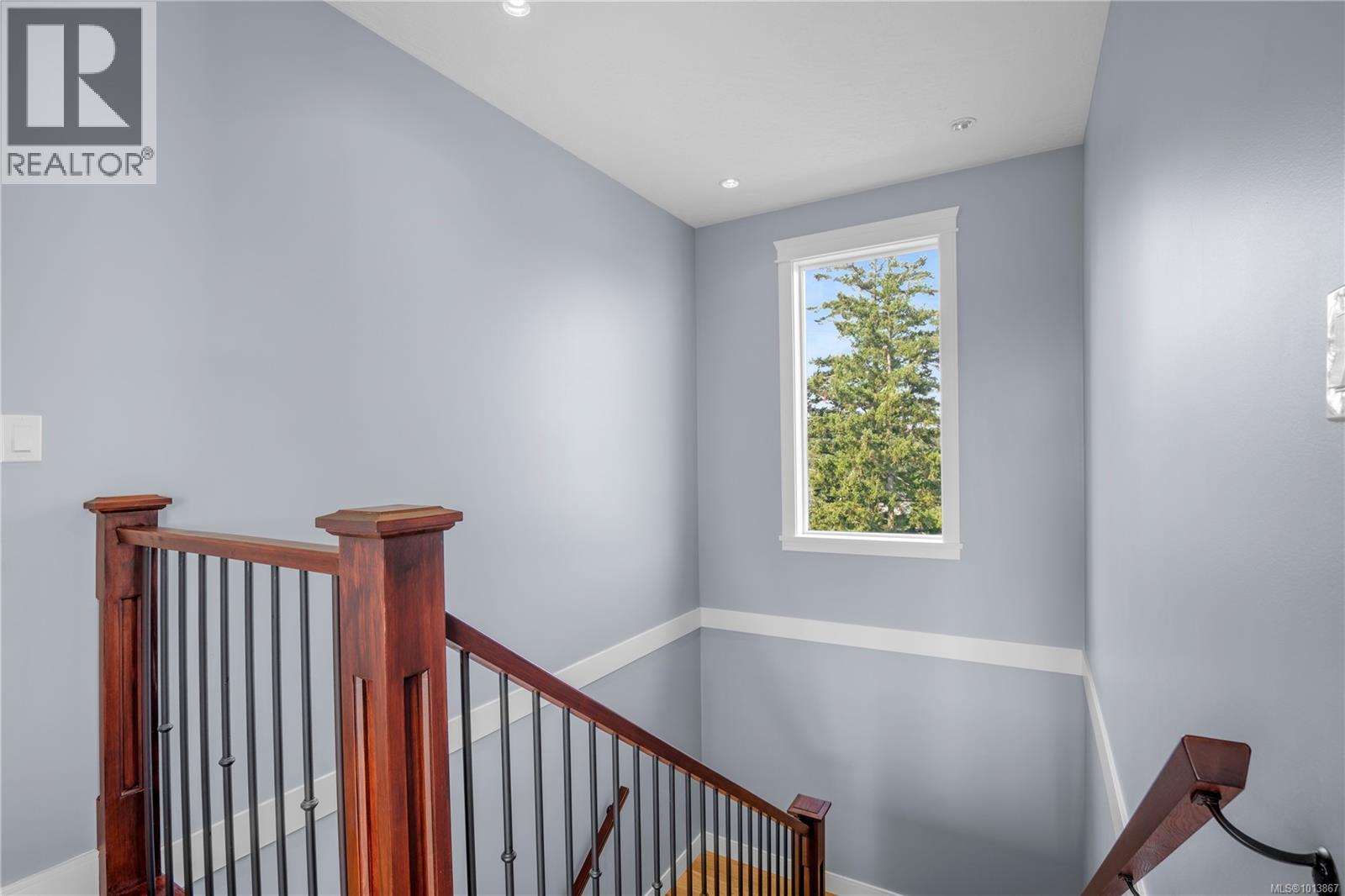 3638 Ridge View Terr, Colwood