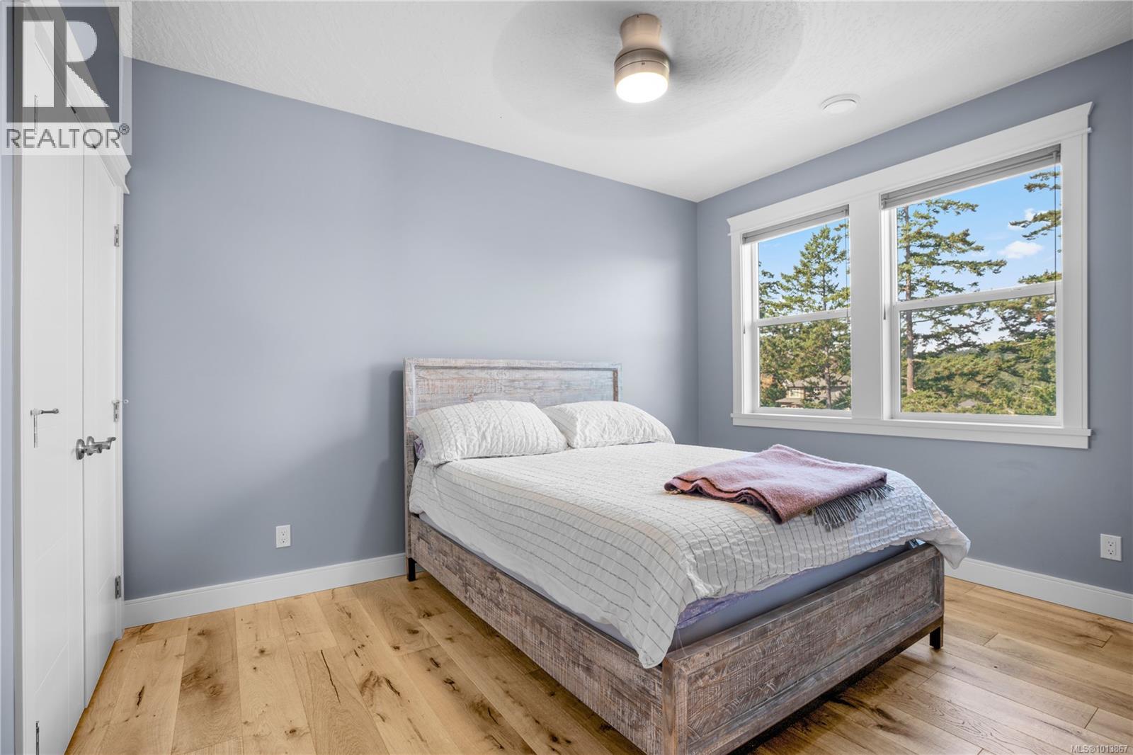 3638 Ridge View Terr, Colwood