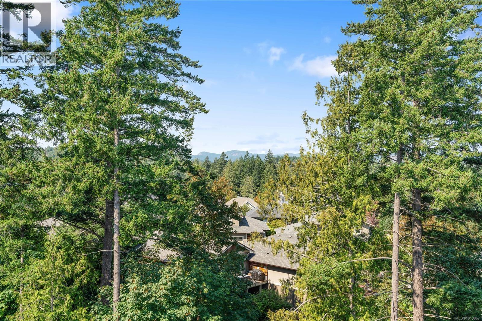3638 Ridge View Terr, Colwood