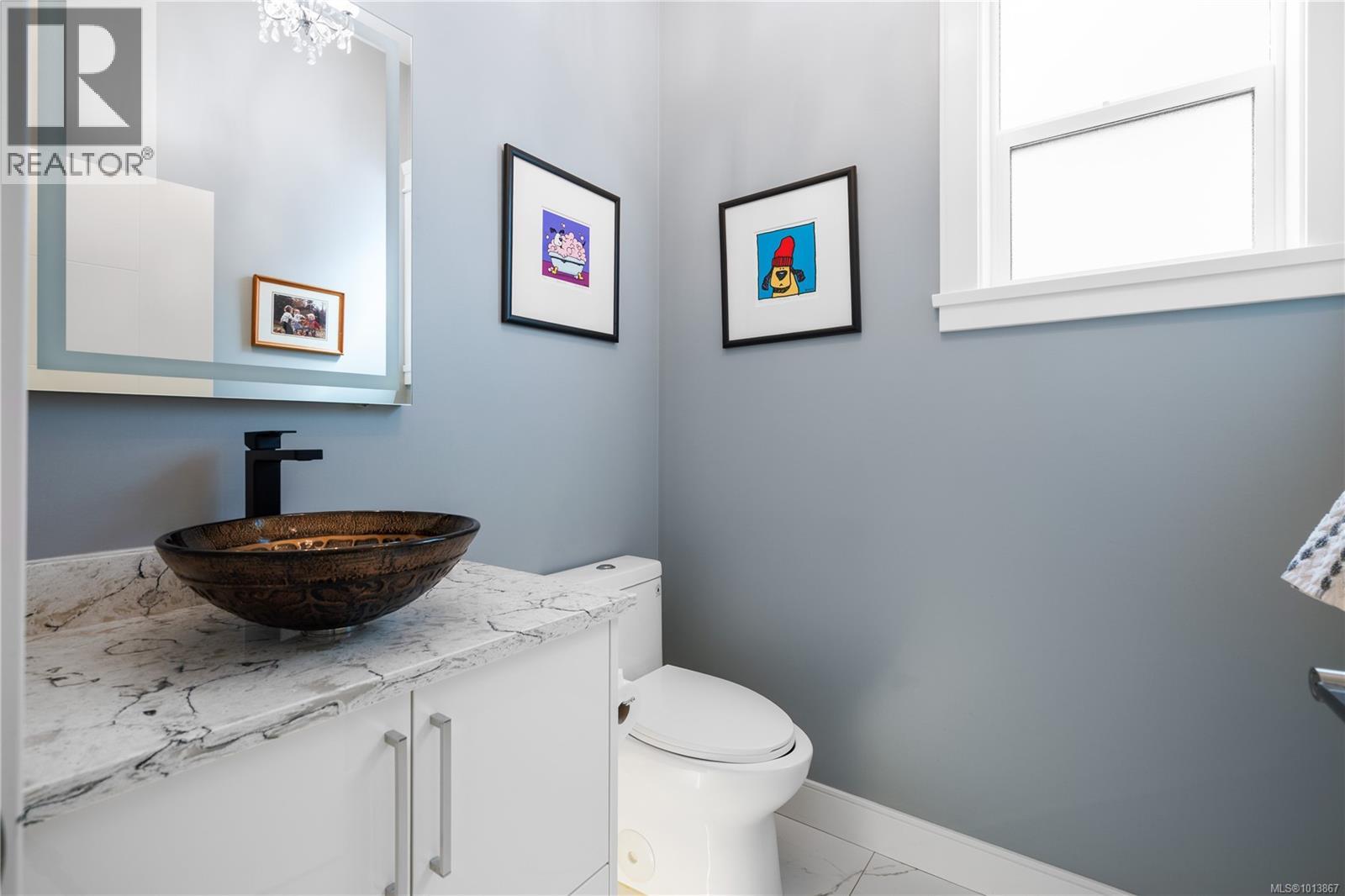 3638 Ridge View Terr, Colwood