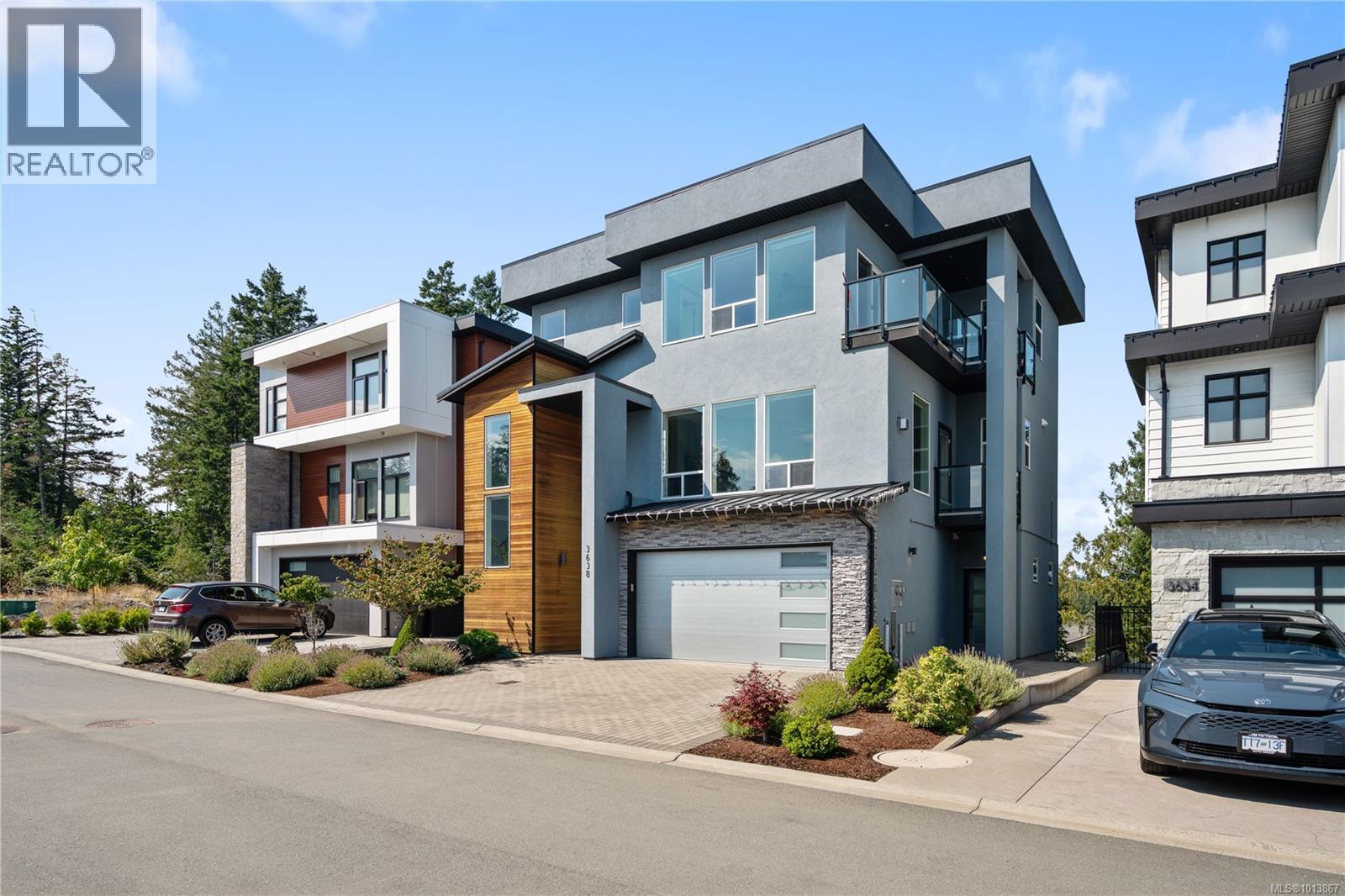 3638 Ridge View Terr, Colwood