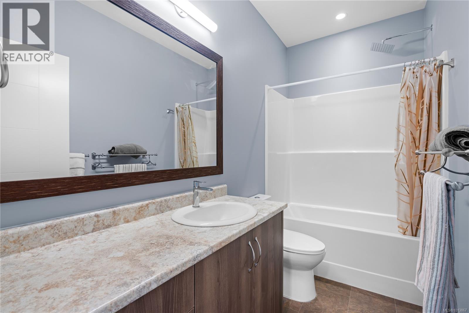 3638 Ridge View Terr, Colwood