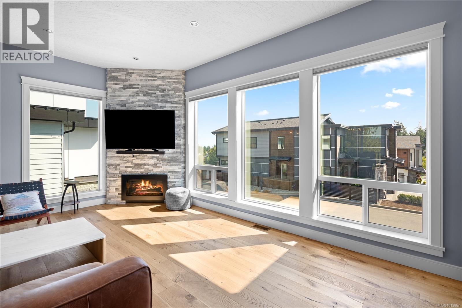 3638 Ridge View Terr, Colwood