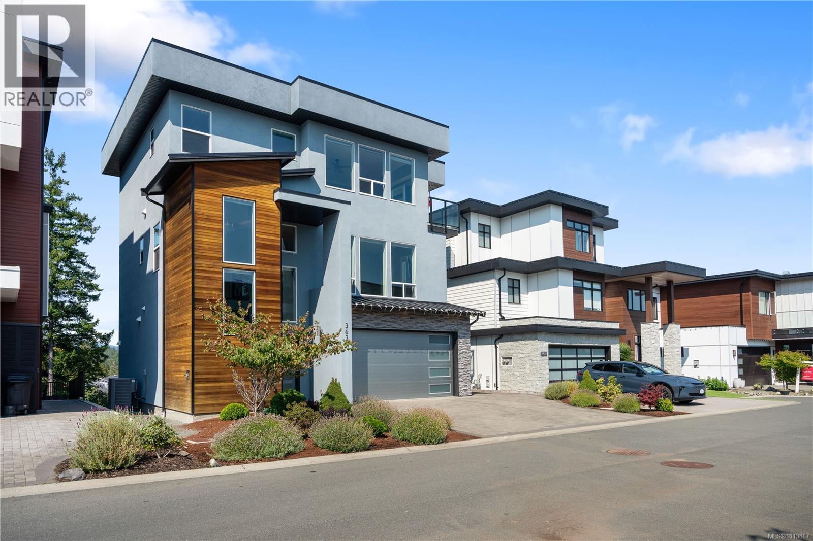 3638 Ridge View Terr, Colwood