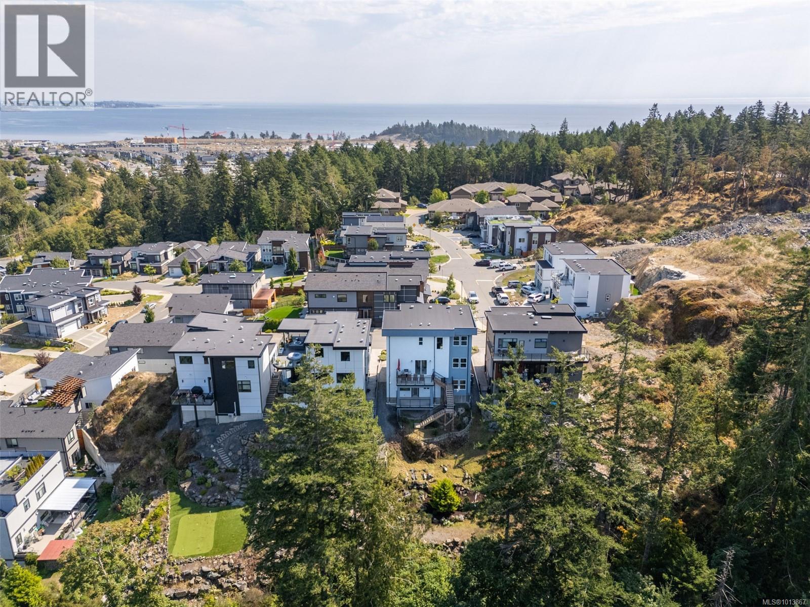 3638 Ridge View Terr, Colwood