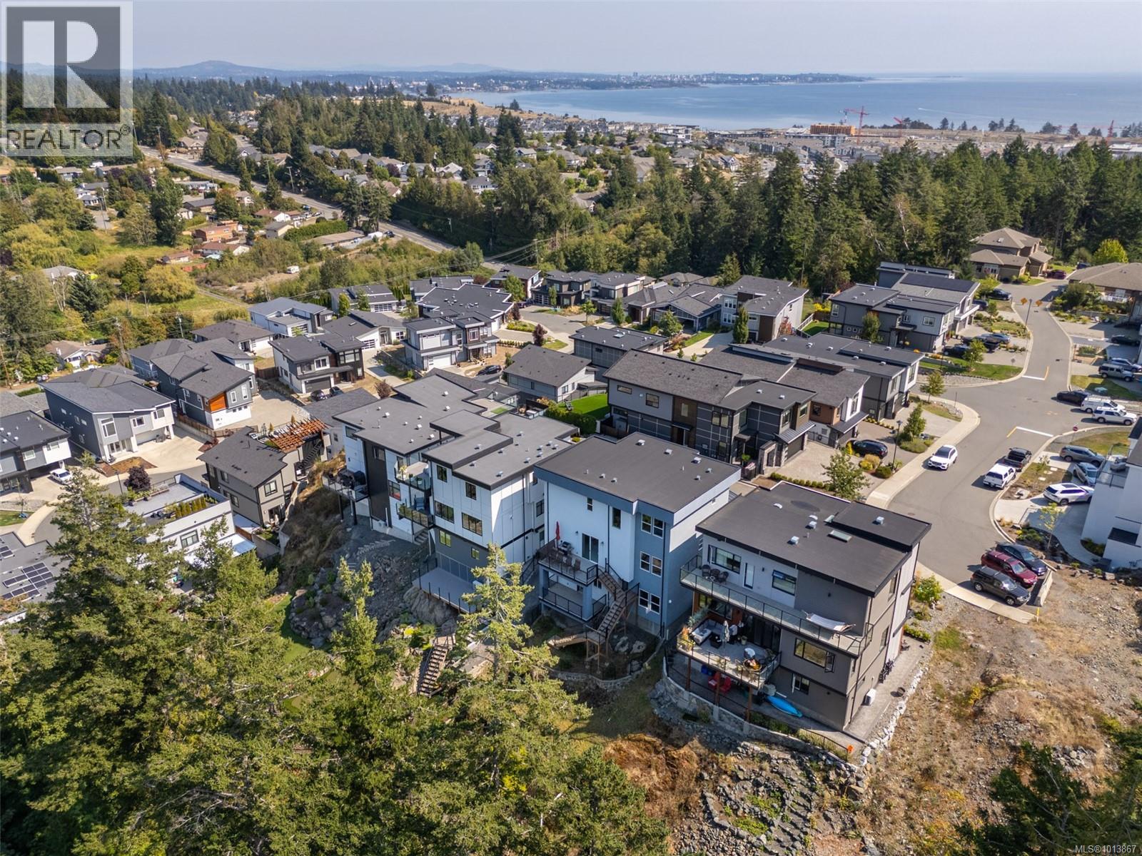 3638 Ridge View Terr, Colwood