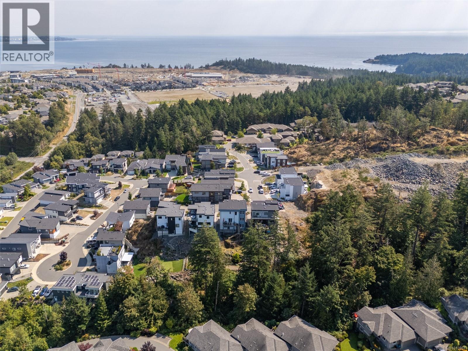 3638 Ridge View Terr, Colwood