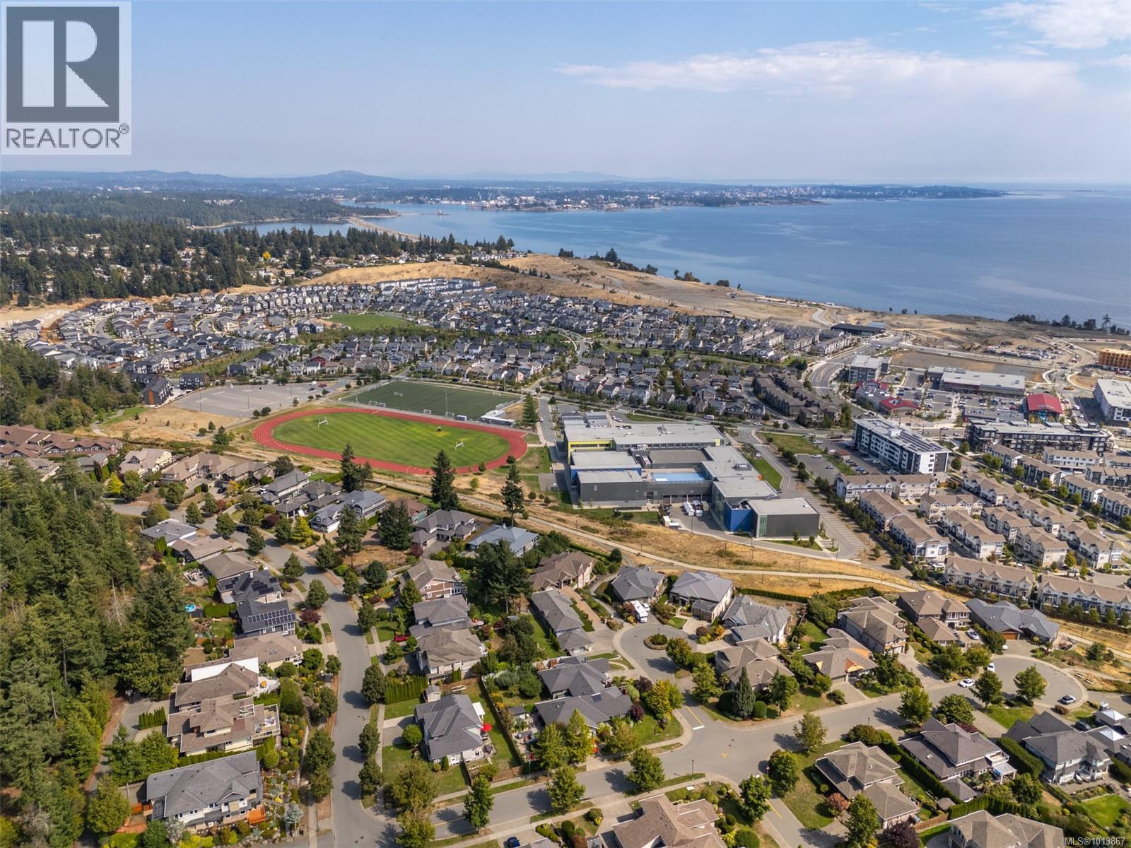 3638 Ridge View Terr, Colwood